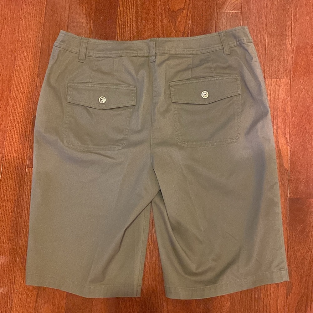 Chico’s Women’s Bermuda Shorts - Picture 2 of 10